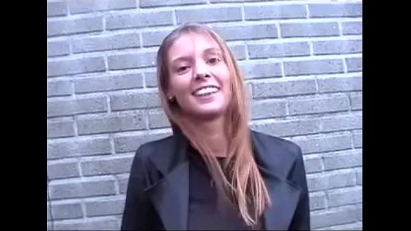 Flemish Stephanie fucked in a car (Belgian Stephanie fucked in car Video hangat Besar
