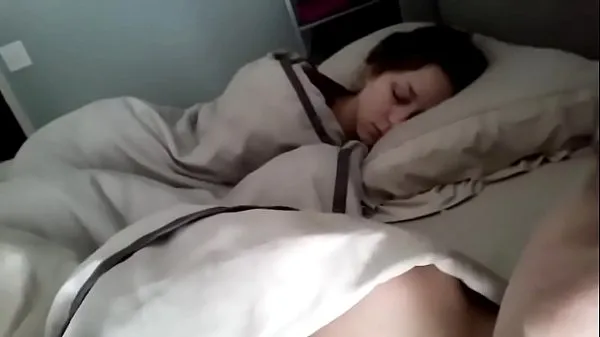 voyeur teen lesbian sleepover masturbation Video hangat Besar