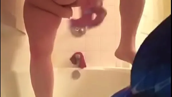 Grosses douche rapide battant avec mon déodorant vidéos chaleureuses