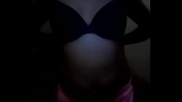 大 Girl stripping for me 温暖的视频