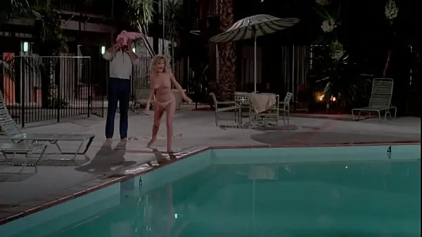 Grandes Beverly D'Angelo nua na piscina com Chevy Chase vídeos calorosos