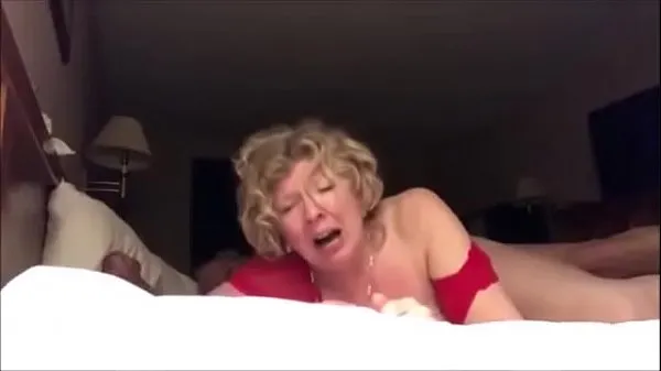 Big Old couple gets down on it warm Videos