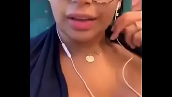 Velká Sexy Geek “Zhana” Sheila Ortega touches herself in train bathroom vřelá videa