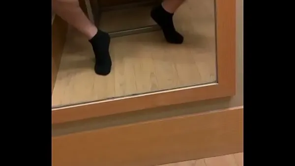 Store Kohl’s Dressing room cumshot ALMOST CAUGHT varme videoer