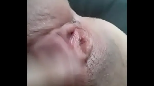 Transman Rubbing His Big Clit Video ấm áp lớn