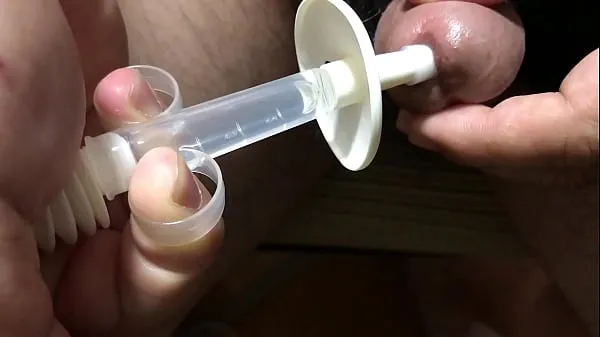 Veľké Masturbate with lotion in the urethra teplé videá