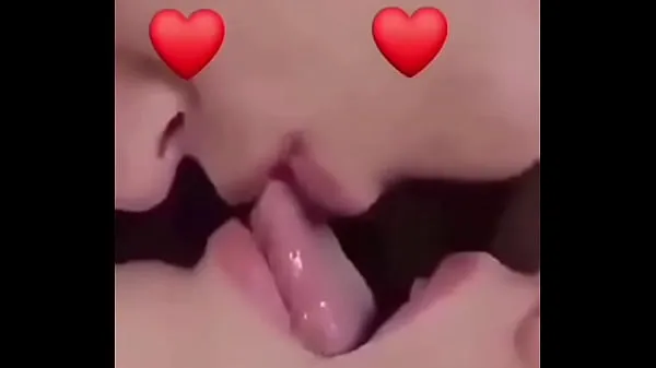 مقاطع فيديو رائعة Follow me on Instagram ( ) for more videos. Hot couple kissing hard smooching رائعة