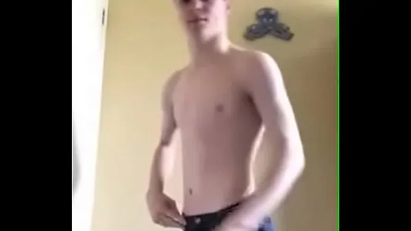 Grandi ragazzo carinovideo calorosi