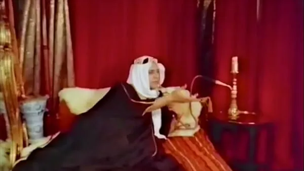 Grandes Bucle vintage de Arabia danesavídeos cálidos