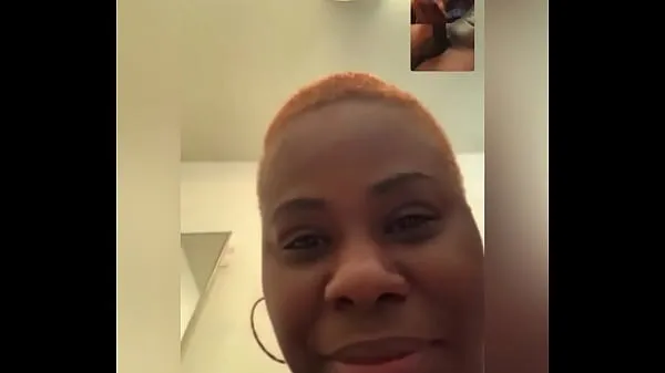 Grosses Quand elle est excitée alors elle m'a appelé sur FaceTime pour me montrer de l'action vidéos chaleureuses