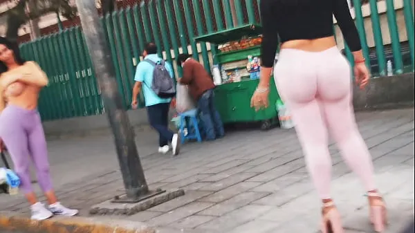 Grosses Conduisant à travers Tlalpan et ils me montrent leurs seins vidéos chaleureuses