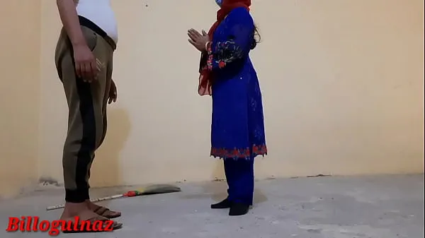 مقاطع فيديو رائعة Indian maid fucked and punished by house owner in hindi audio, Part.1 رائعة