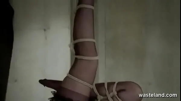 Nagy Upside Down Suspended For Ultimate Access In Hot BDSM Kink Fest meleg videók