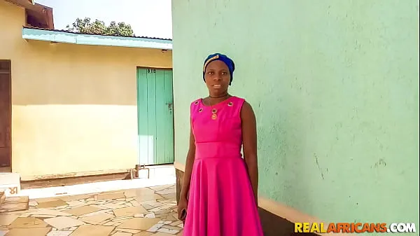 Big Black Nigerian Dinner Lady Gets Huge Ebony Cock For Lunch warm Videos