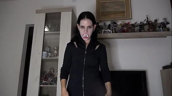 大 Halloween Horror Porn Movie - Vampire Anna and Oral Creampie Orgy with 3 Guys 温暖的视频