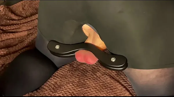 Stora Ballbusting with humbler varma videor