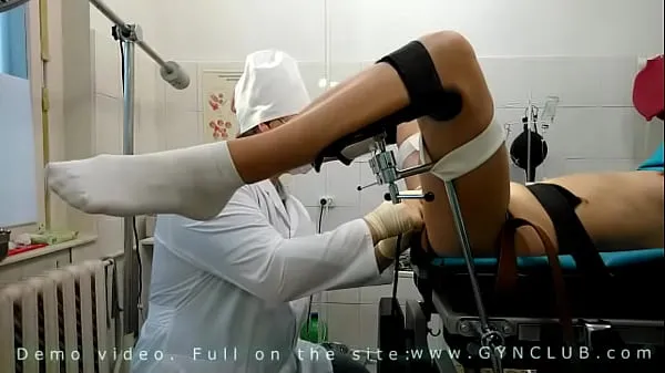 Velká masturbation on the gynecological chair vřelá videa