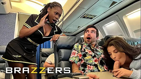 Big Lucky Gets Fucked With Flight Attendant Hazel Grace In Private When LaSirena69 Comes & Joins For A Hot 3some - BRAZZERS warm Videos